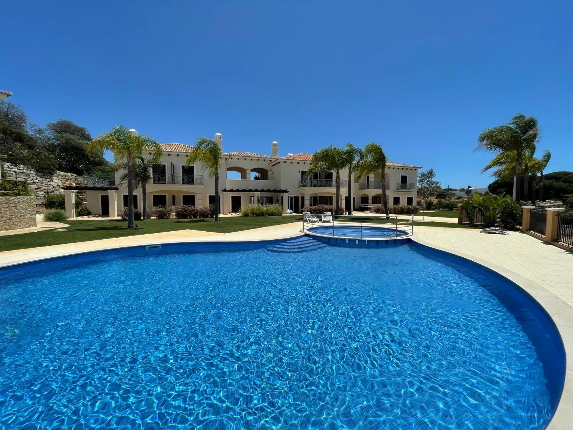 Villa Cascata, 3 Bedroom, Pool, Close To Olhos De Agua Albufeira Exterior foto